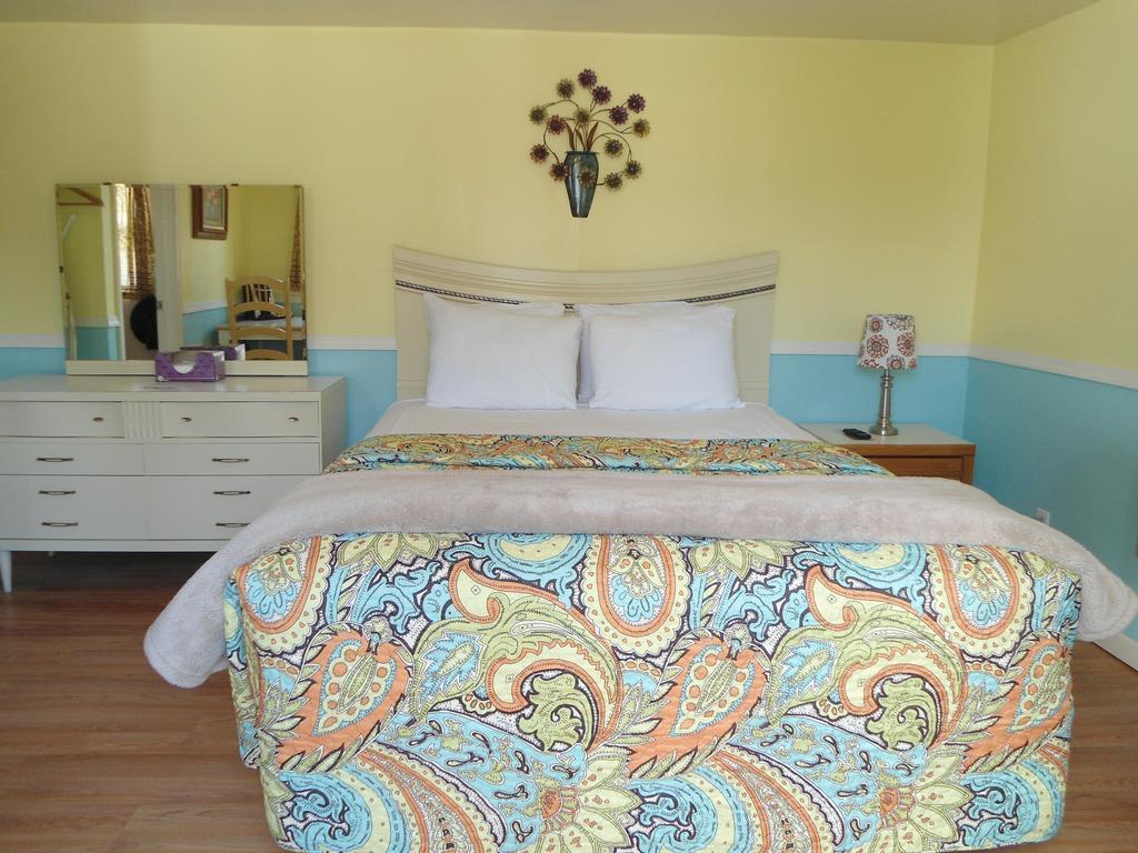 סטרודסברג Flower Field Inn And Cottages מראה חיצוני תמונה